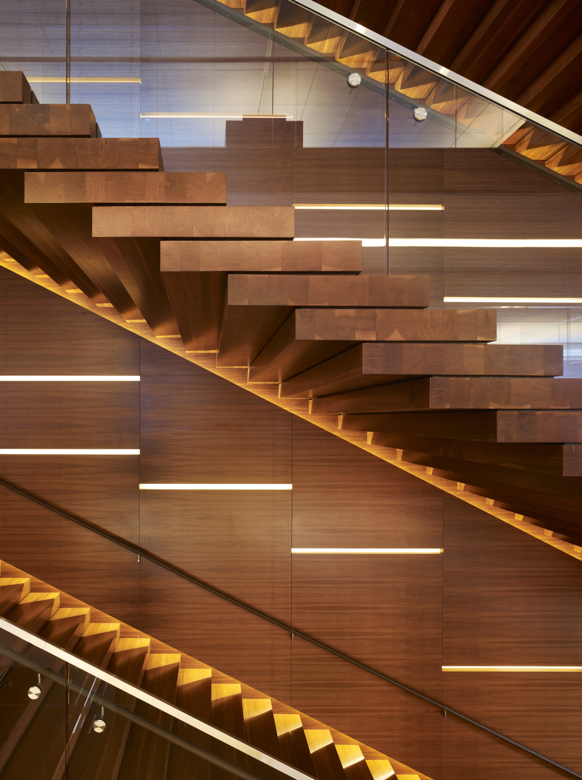 Cole Real Estate Investments GL Veneer